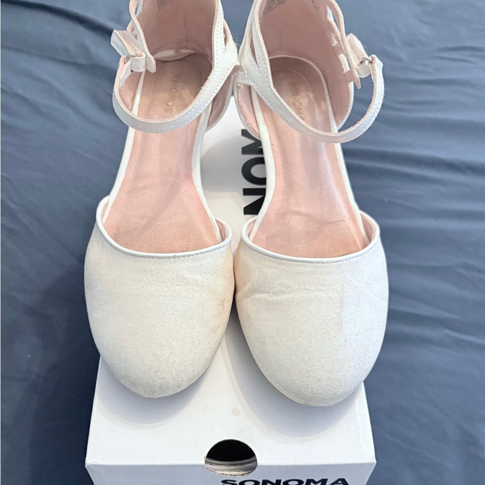 Sonoma Women's Ivory Ankle Strap Heels